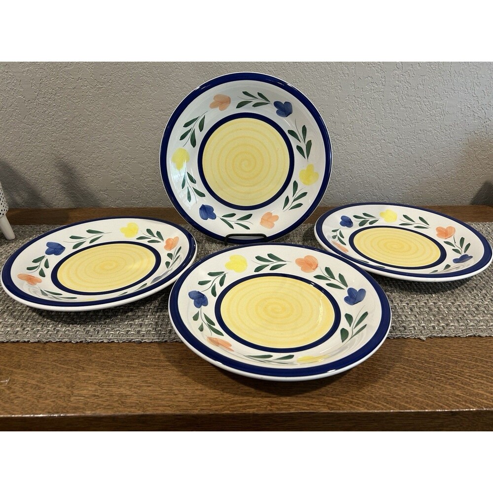 Gibson Dahlia Dinner Plates Set Of 4 Yellow Center Cobalt Rim Floral Print 11”